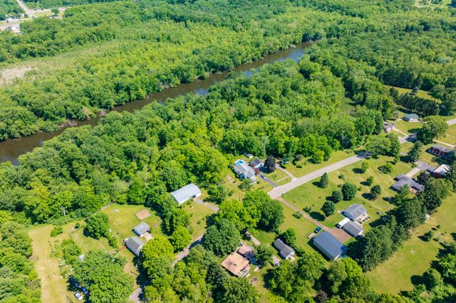 60023 Constantine Road, Three Rivers, MI 49093