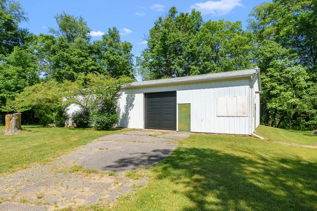 60023 Constantine Road, Three Rivers, MI 49093