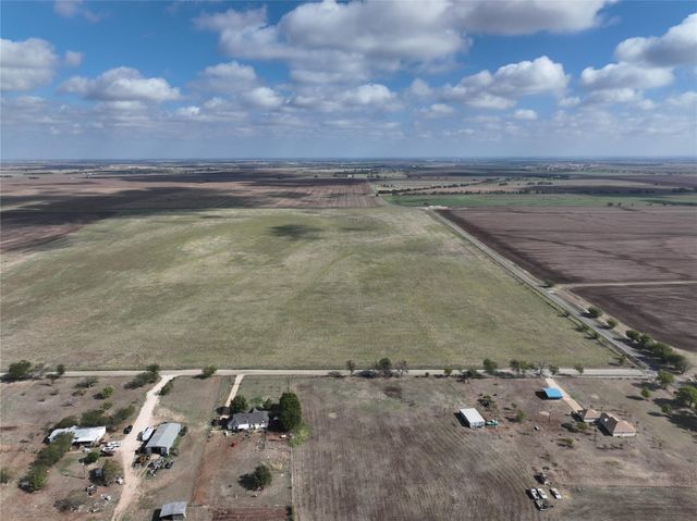 000 County Road 269 Road, Oglesby, TX 76561