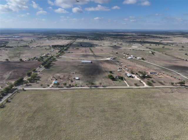 000 County Road 269 Road, Oglesby, TX 76561