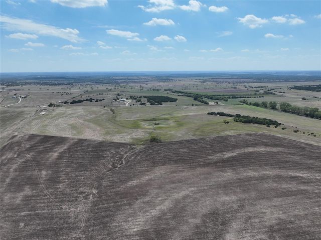 000 County Road 269 Road, Oglesby, TX 76561