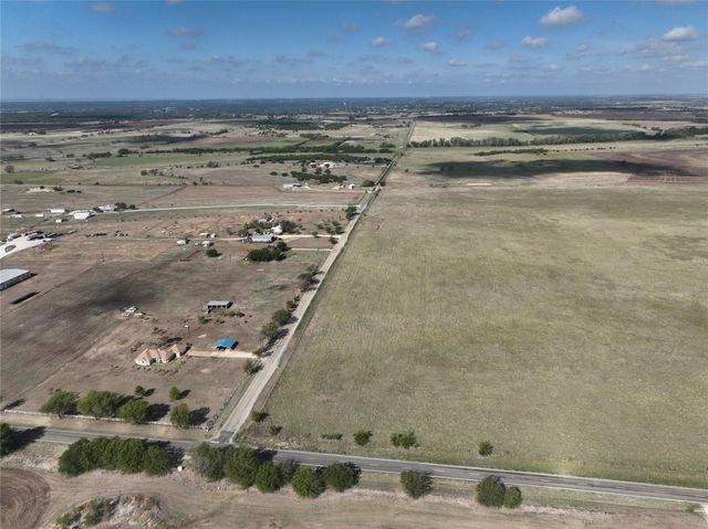 000 County Road 269 Road, Oglesby, TX 76561