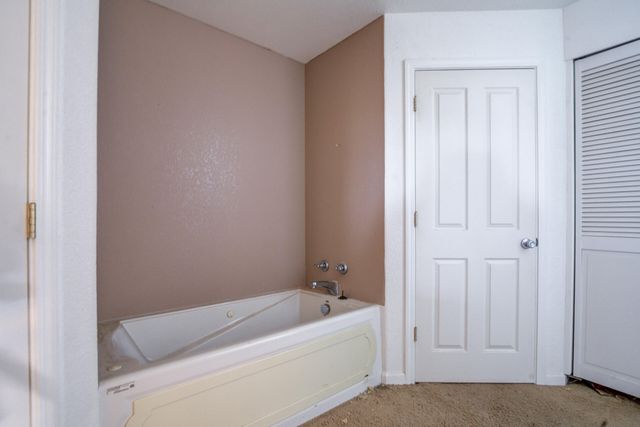 13003 Gas Point Road, Igo, CA 96047