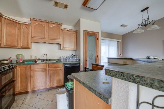 13003 Gas Point Road, Igo, CA 96047