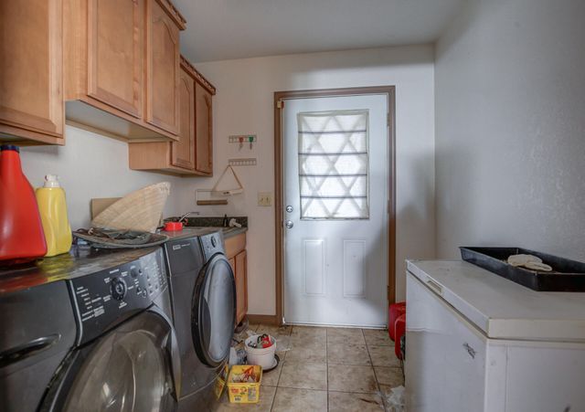 13003 Gas Point Road, Igo, CA 96047