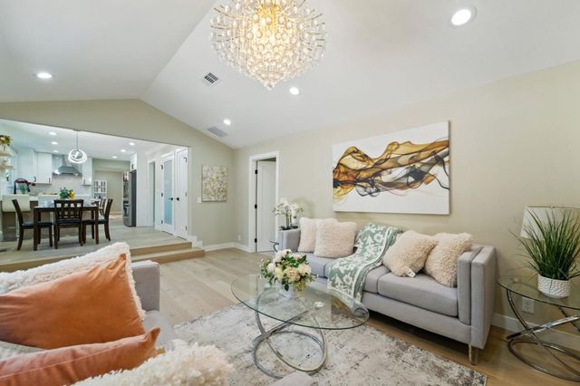 2565 Estella Drive, Santa Clara, CA 95051