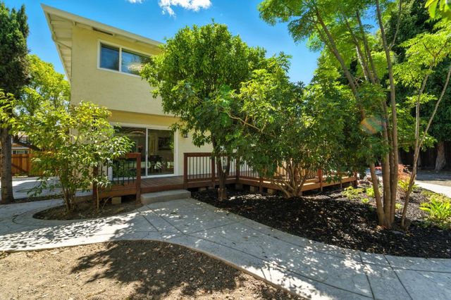 2565 Estella Drive, Santa Clara, CA 95051