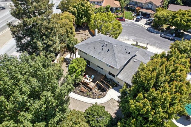 2565 Estella Drive, Santa Clara, CA 95051