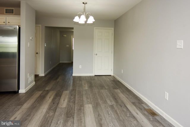 407 CARAMIST, Sinking Spring, PA 19608