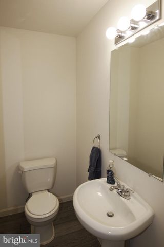 407 CARAMIST, Sinking Spring, PA 19608