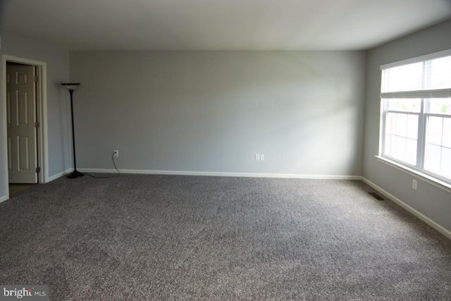 407 CARAMIST, Sinking Spring, PA 19608