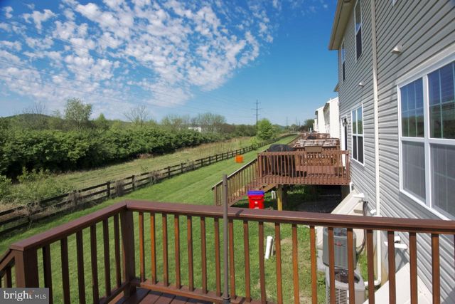 407 CARAMIST, Sinking Spring, PA 19608