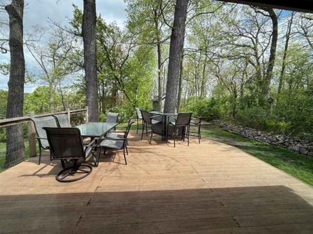 7758 Ray Court, Roscoe, IL 61073