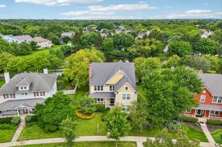 152 Ranney Avenue, Vernon Hills, IL 60061