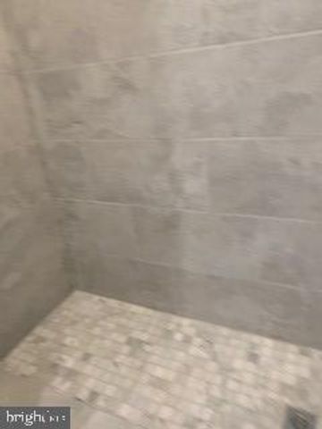 1418 NEWTON ST NW, Washington, DC 20010