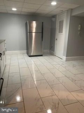 1418 NEWTON ST NW, Washington, DC 20010
