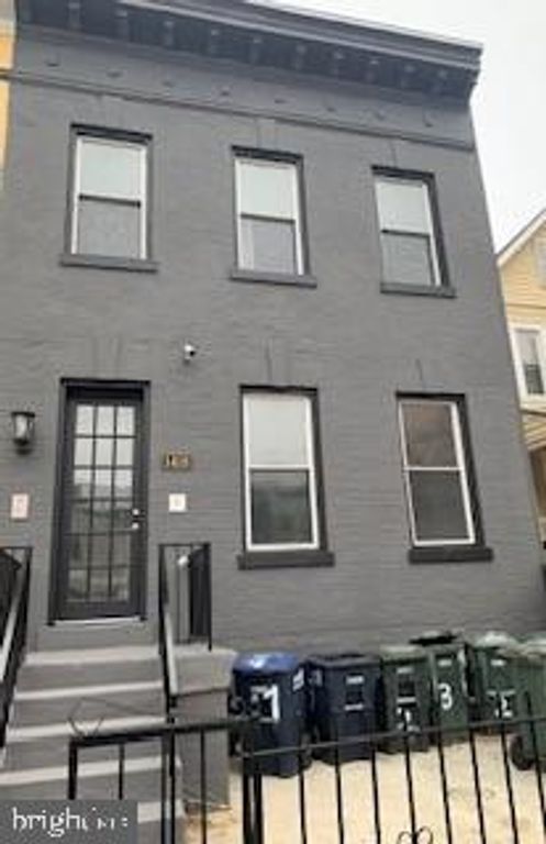 1418 NEWTON ST NW, Washington, DC 20010