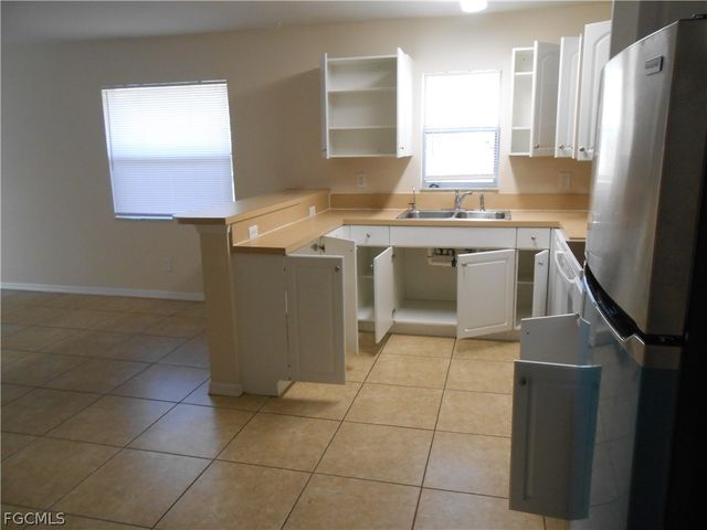 202 Hightower AVE S, Lehigh Acres, FL 33973