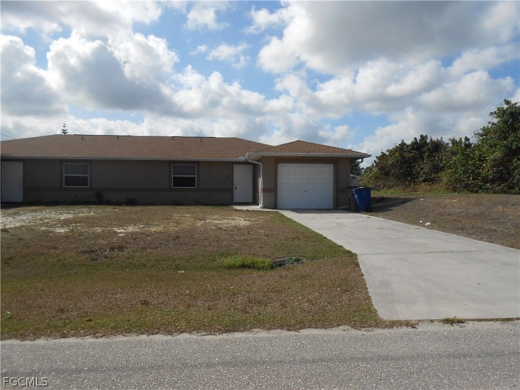 202 Hightower AVE S, Lehigh Acres, FL 33973