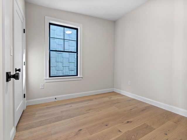 48 Woodward 3, Boston, MA 02127