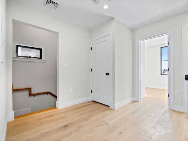 48 Woodward 3, Boston, MA 02127