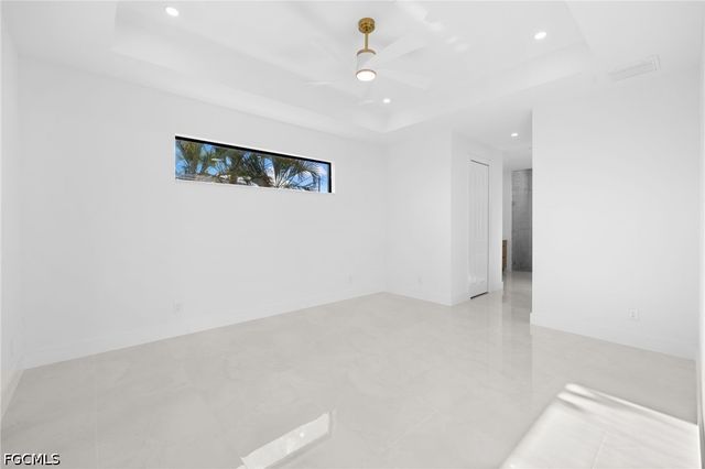 2049 NW 4th ST, Cape Coral, FL 33993