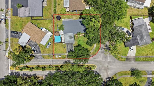 109 S 57th Ave, Hollywood, FL 33023
