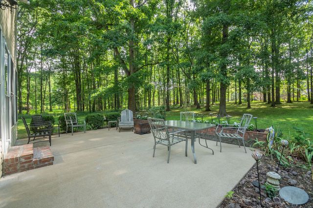 5 Woodland Cir, Lawrenceburg, TN 38464