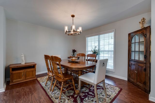 5 Woodland Cir, Lawrenceburg, TN 38464