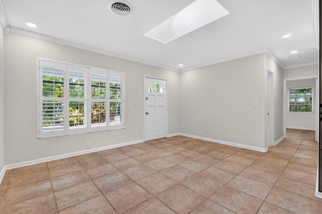 606 Paulina Road, Jupiter, FL 33477
