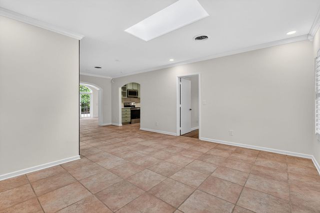 606 Paulina Road, Jupiter, FL 33477