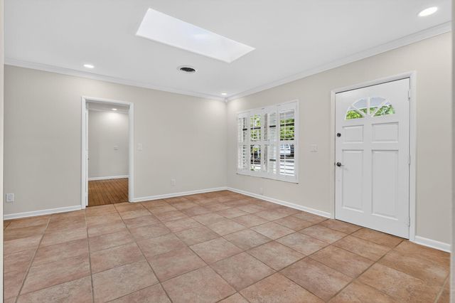 606 Paulina Road, Jupiter, FL 33477
