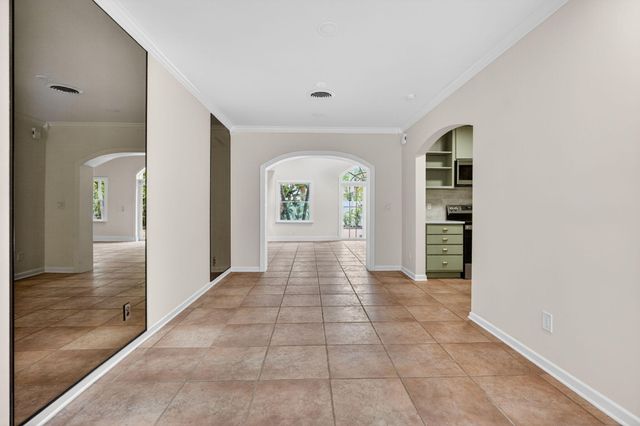 606 Paulina Road, Jupiter, FL 33477