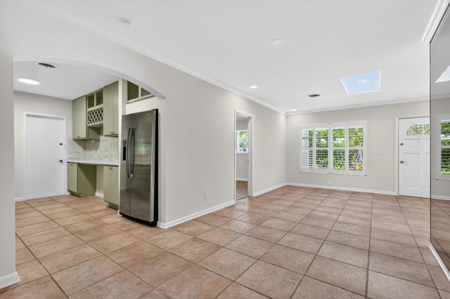 606 Paulina Road, Jupiter, FL 33477