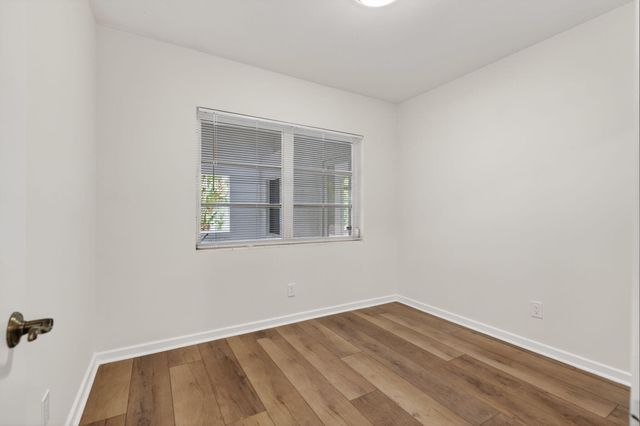 606 Paulina Road, Jupiter, FL 33477
