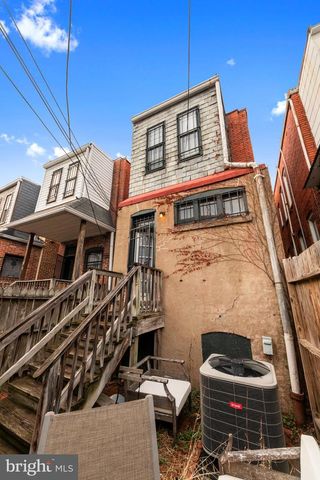 1013 INDEPENDENCE AVE SE, Washington, DC 20003