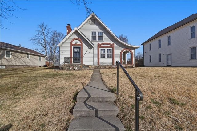 212 High Street, Platte City, MO 64079