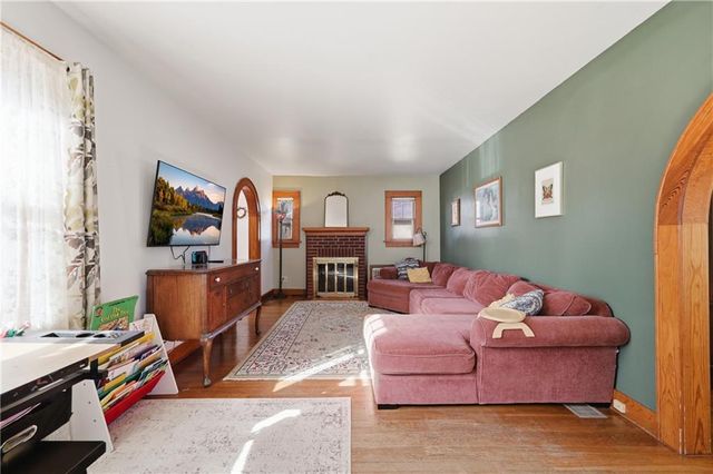 212 High Street, Platte City, MO 64079