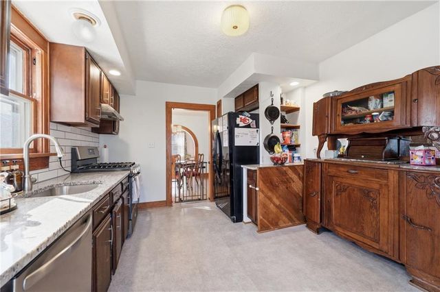 212 High Street, Platte City, MO 64079