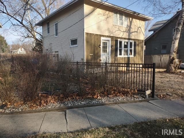 1312 S Shore Drive, Elkhart, IN 46516