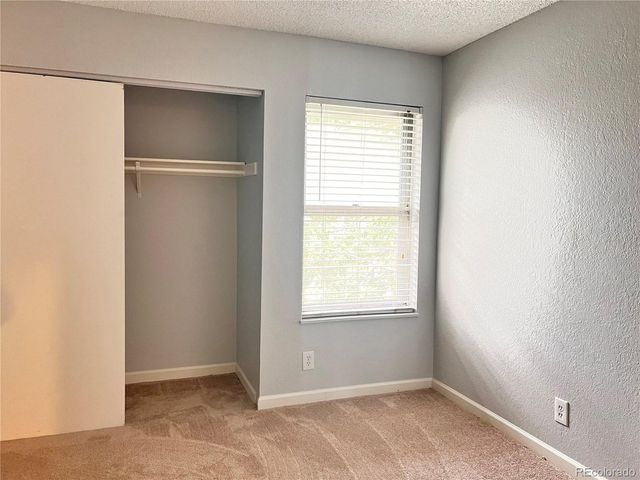 3561 S Kittredge St B, Aurora, CO 80013