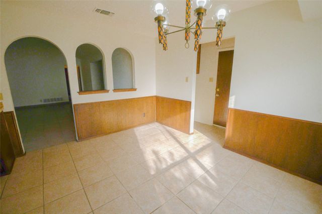 9967 Haywood Court, Benbrook, TX 76126