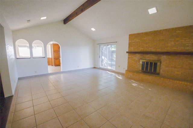 9967 Haywood Court, Benbrook, TX 76126