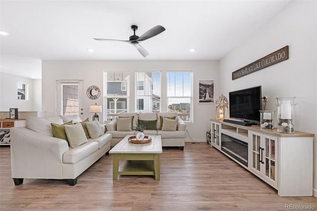 1982 S Fultondale Court, Aurora, CO 80018