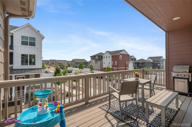1982 S Fultondale Court, Aurora, CO 80018
