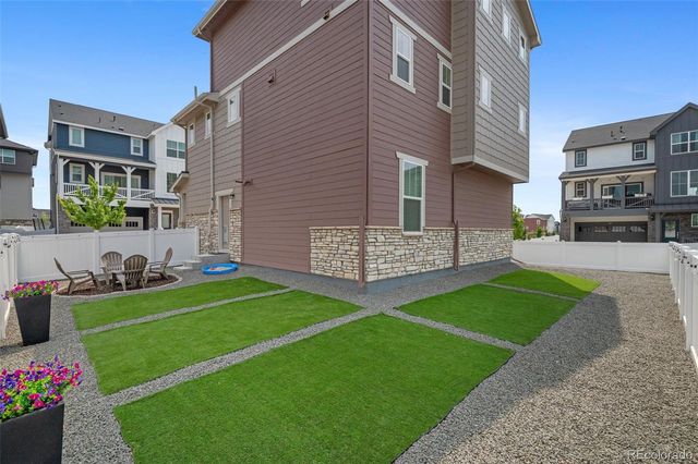 1982 S Fultondale Court, Aurora, CO 80018