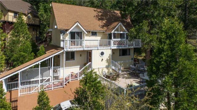 26937 Tunnel Drive, Lake Arrowhead, CA 92352