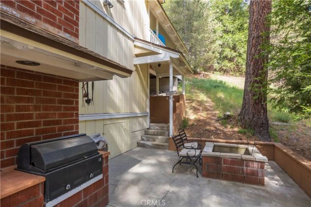 26937 Tunnel Drive, Lake Arrowhead, CA 92352