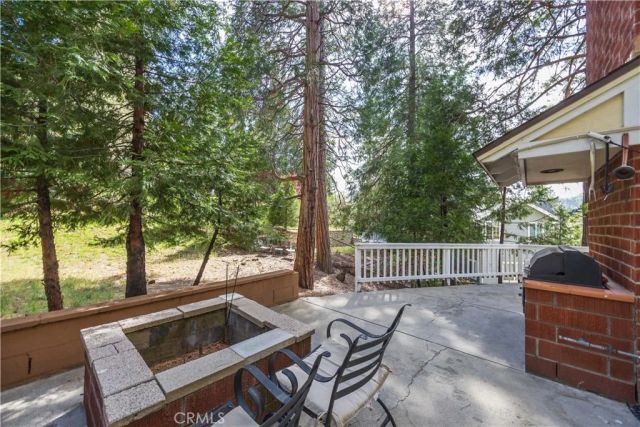 26937 Tunnel Drive, Lake Arrowhead, CA 92352