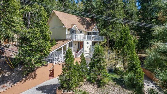 26937 Tunnel Drive, Lake Arrowhead, CA 92352
